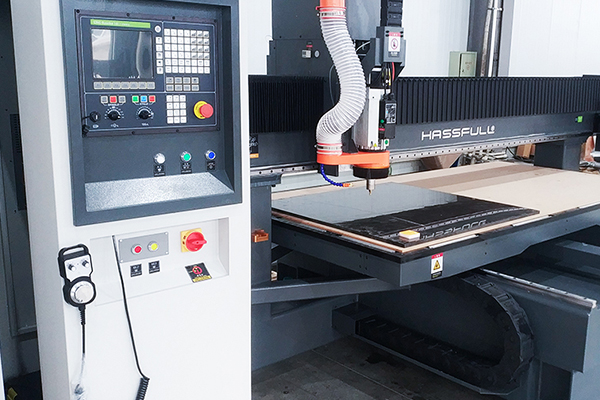 哈思孚HASSFULL絕緣件加工中心