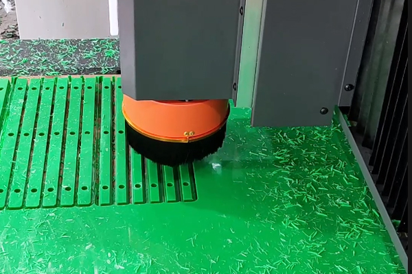 哈思孚HASSFULL加工中心加工的絕緣件