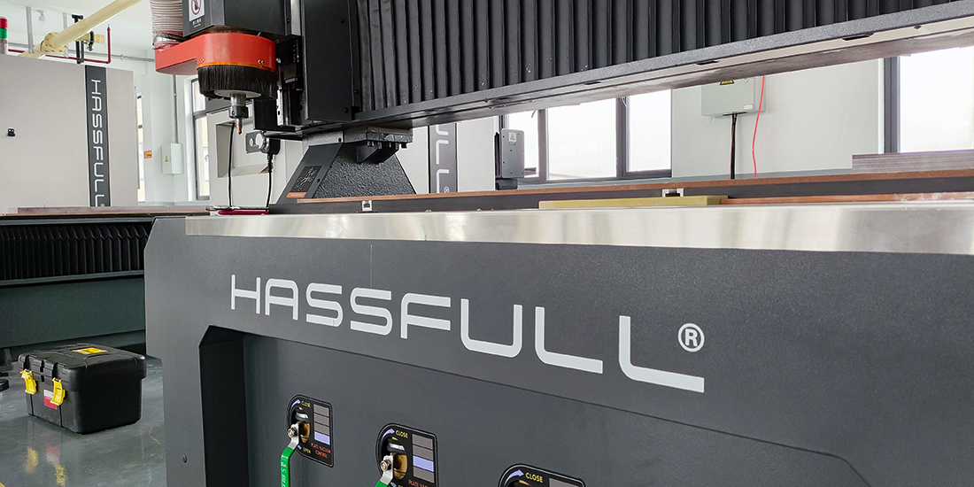 工程塑料加工中心自動換刀方式有幾種