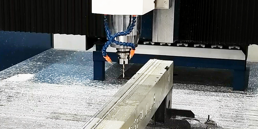 工程塑料加工中心夏天要注意哪些問(wèn)題